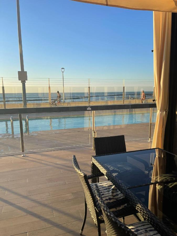 Con Piscina En El Paseo Cruz Del Mar Apartment